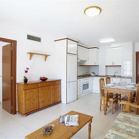 Priorat Apartment *